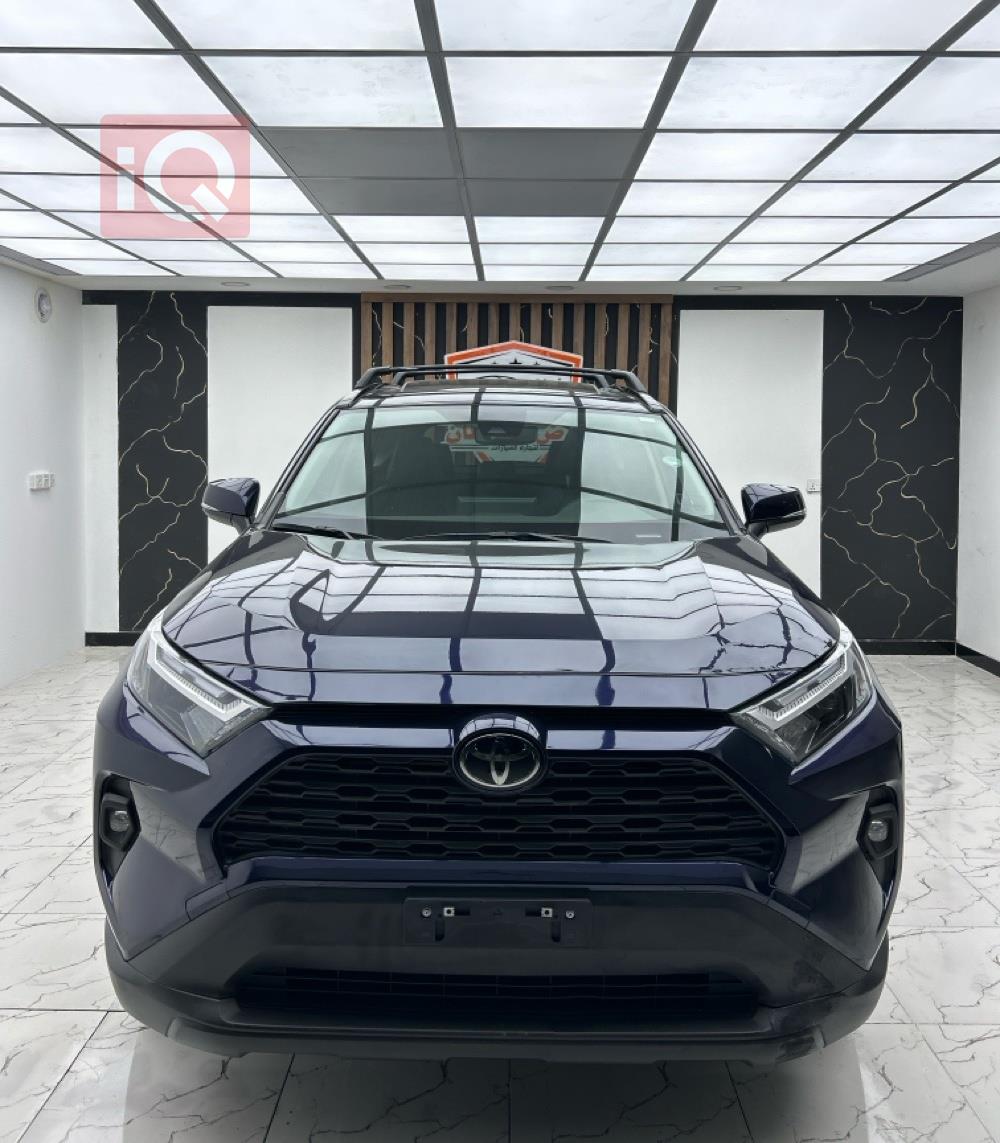 تويوتا للبيع في العراق